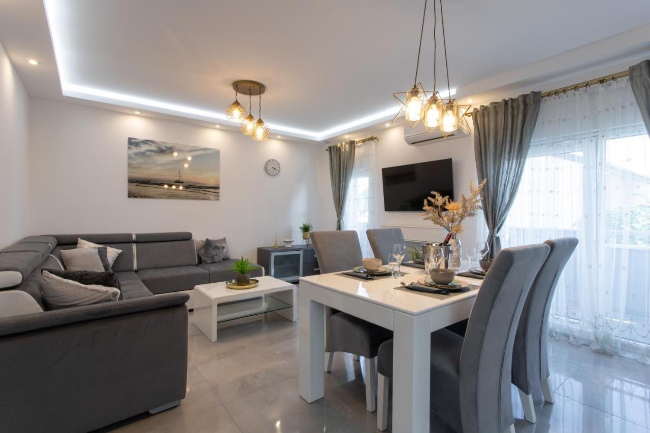 Villa Padre Podstrana Exteriör bild