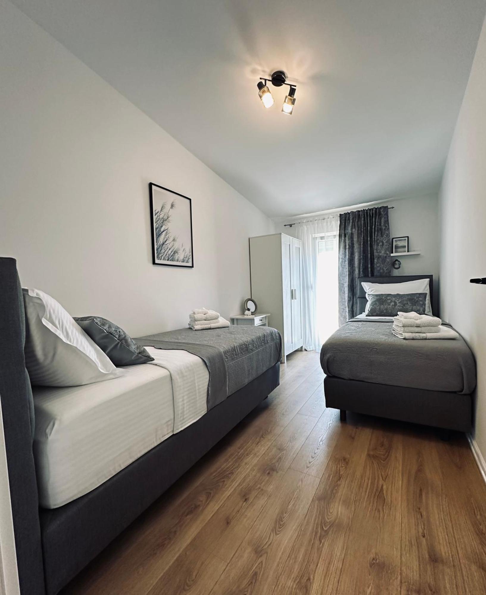 Villa Padre Podstrana Exteriör bild